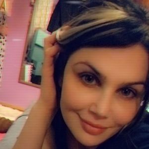 Meet your Posher, Aimee